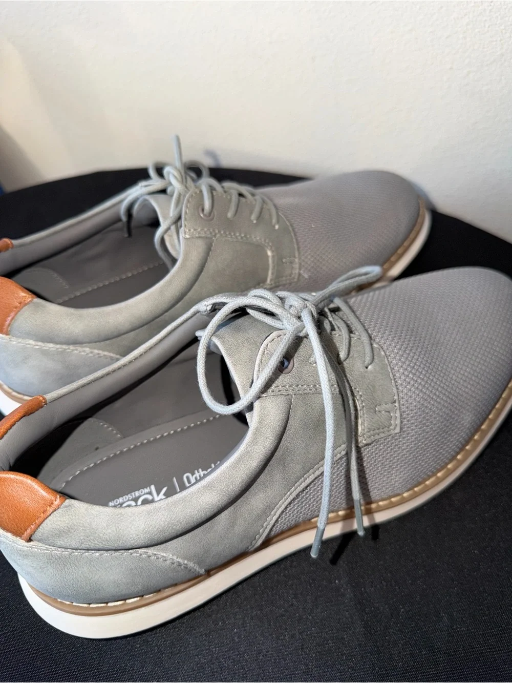 Men's Casual Gray Lace-Up Shoes with Brown Heel Accent - Nordstrom Rack